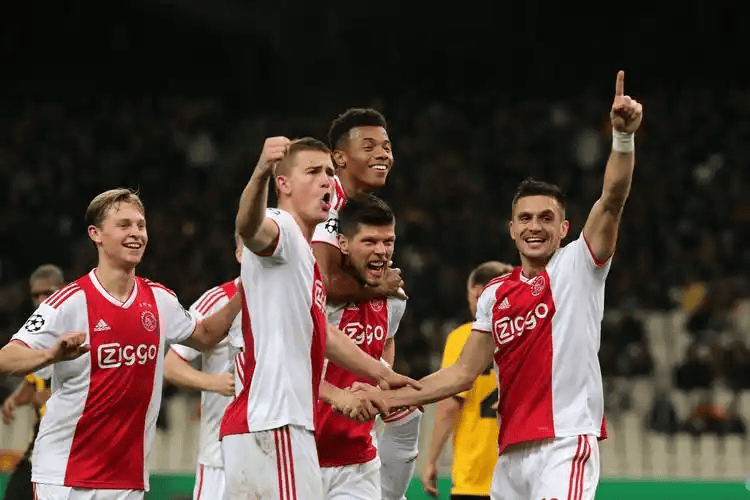 C7娱乐-利物浦深陷泥潭阿贾克斯主场力战的简单介绍