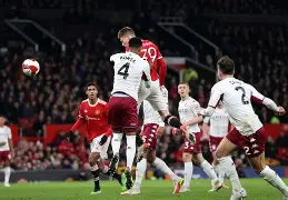 前锋连续得分,助球队险胜取得晋级资格的简单介绍 前锋连续得分,助球队险胜取得晋级资格的简单介绍