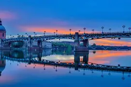 中国官网-图卢兹前场跑动积极，中卫梅开二度的简单介绍